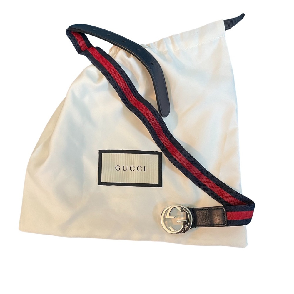 Gucci belt with dust bag